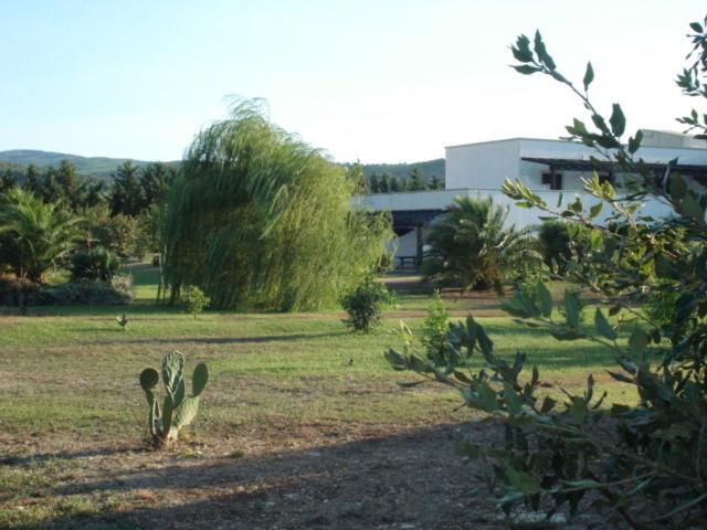 فيلا La Piana Di Calena بيسْكيتْشّي المظهر الخارجي الصورة