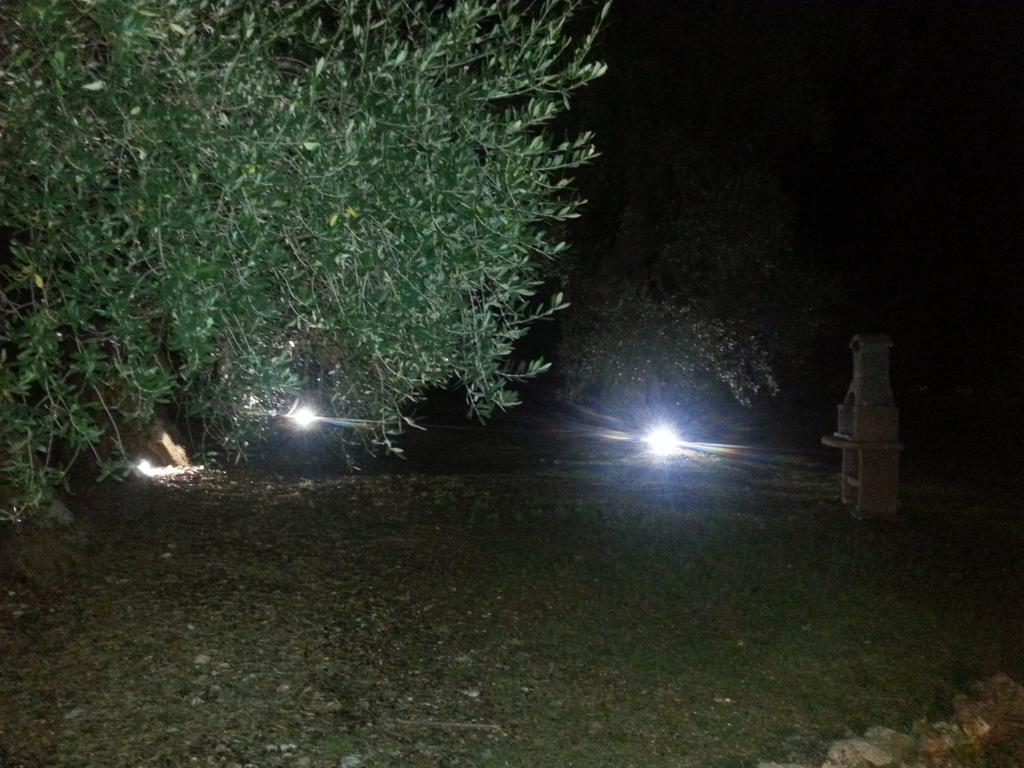 فيلا La Piana Di Calena بيسْكيتْشّي المظهر الخارجي الصورة